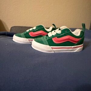 Vans Kids Sneakers in Green and Pink